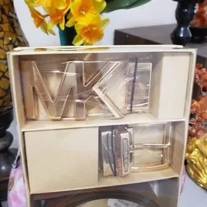 Michael Kors | Accessories | Nwt Michael Kors Womens  display picture 3